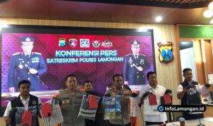 Foto : Konferensi Pers Kapolres Lamongan mengumumkan pengungkapan kasus ganjal ATM